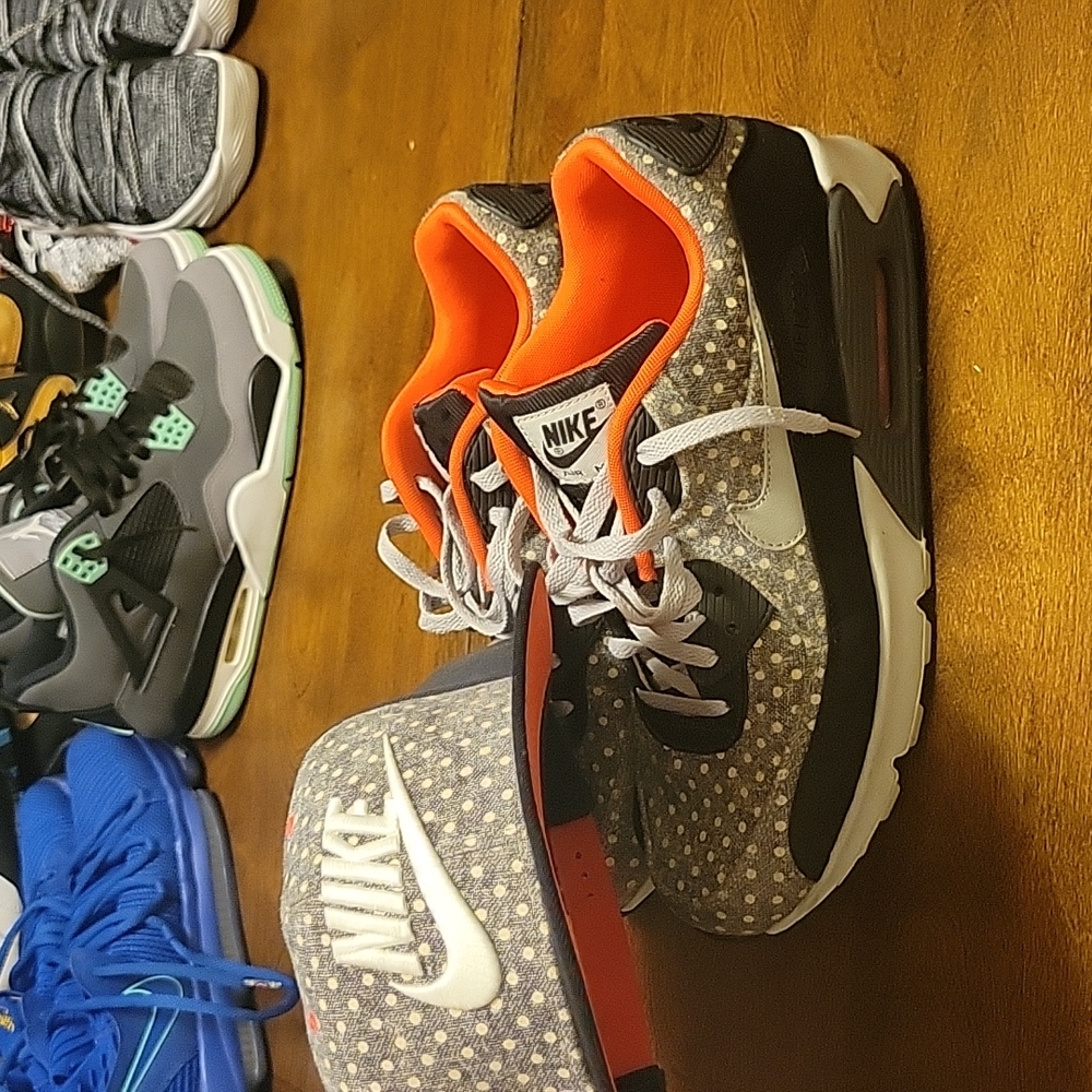 Air Max 90's "Polka Dot"
